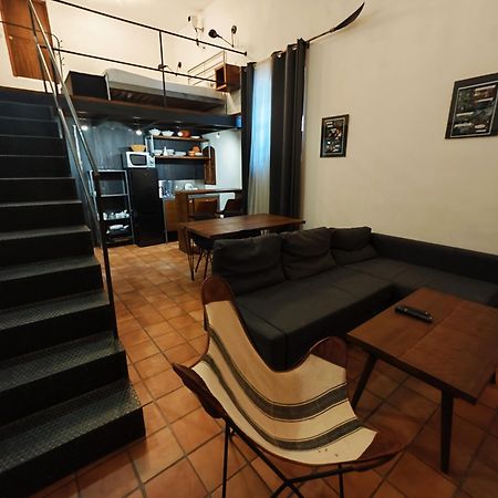 Hostal Cafe Frenteabastos Carmona  Luaran gambar