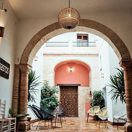 Hostal Cafe Frenteabastos Carmona  Luaran gambar