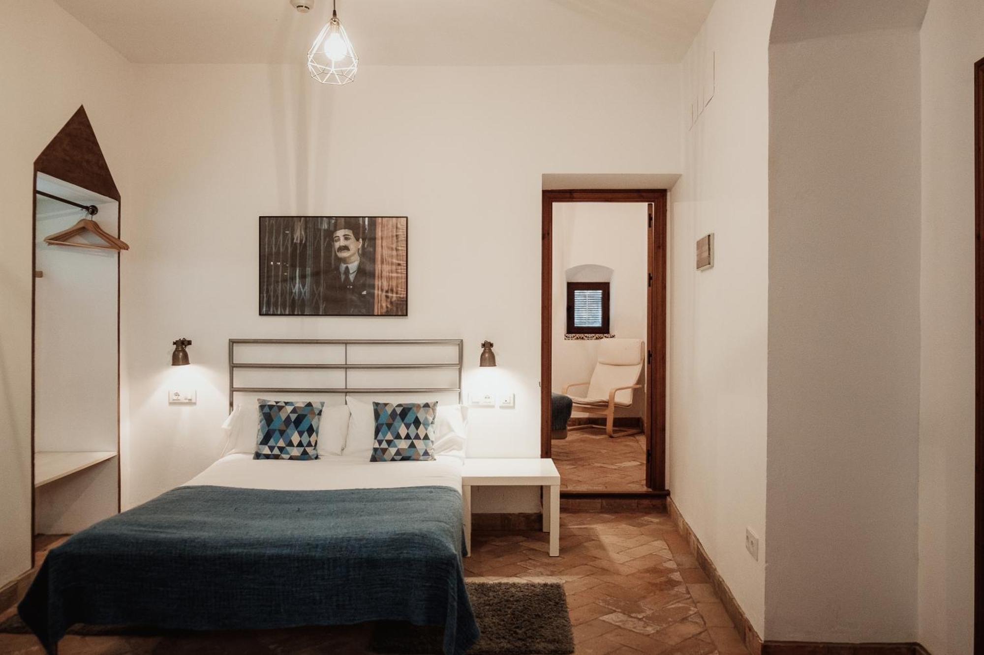 Hostal Cafe Frenteabastos Carmona  Luaran gambar