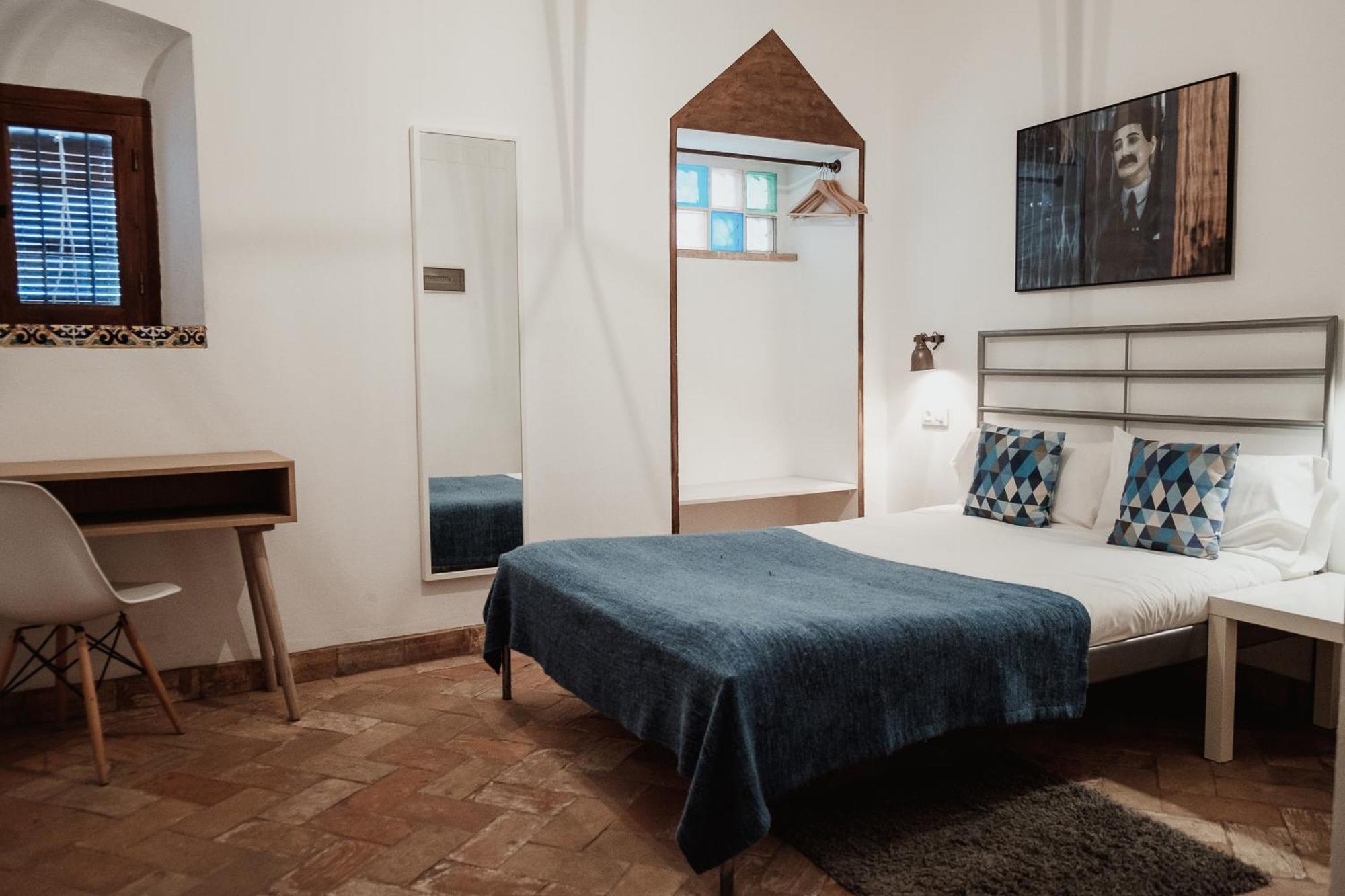 Hostal Cafe Frenteabastos Carmona  Luaran gambar